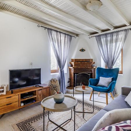 Villa Fotini Kalivi In Raches Panormos  ภายนอก รูปภาพ
