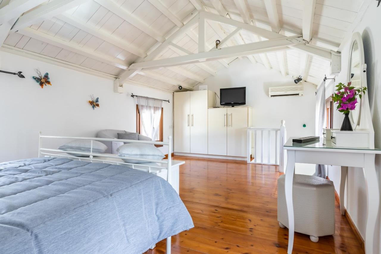 Villa Fotini Kalivi In Raches Panormos  ภายนอก รูปภาพ